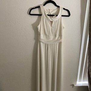 En Focus White Sparkle Gown Sleeveless